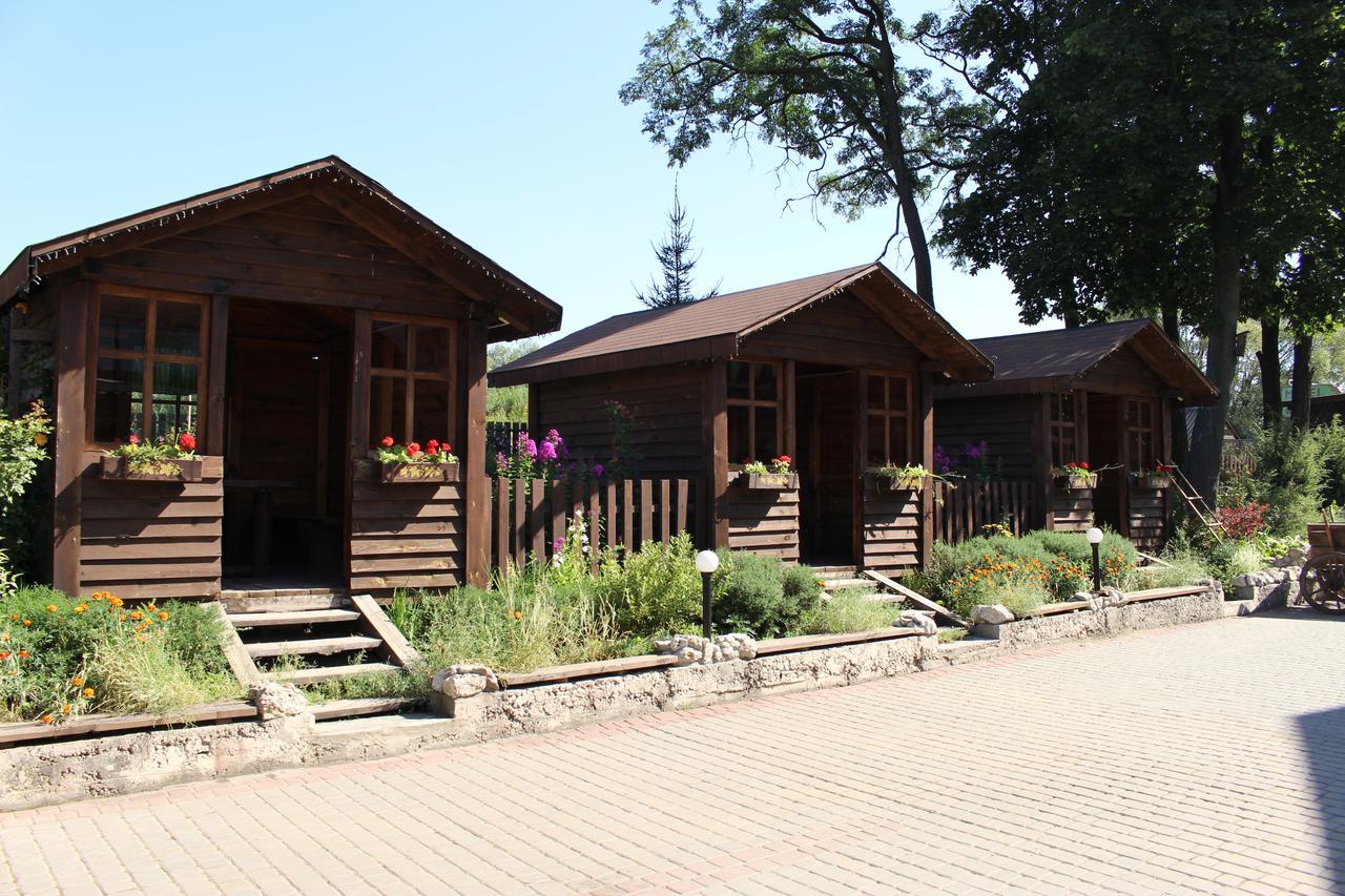 Maetok 4 Pidkovy Motel Podbereztsy Екстериор снимка