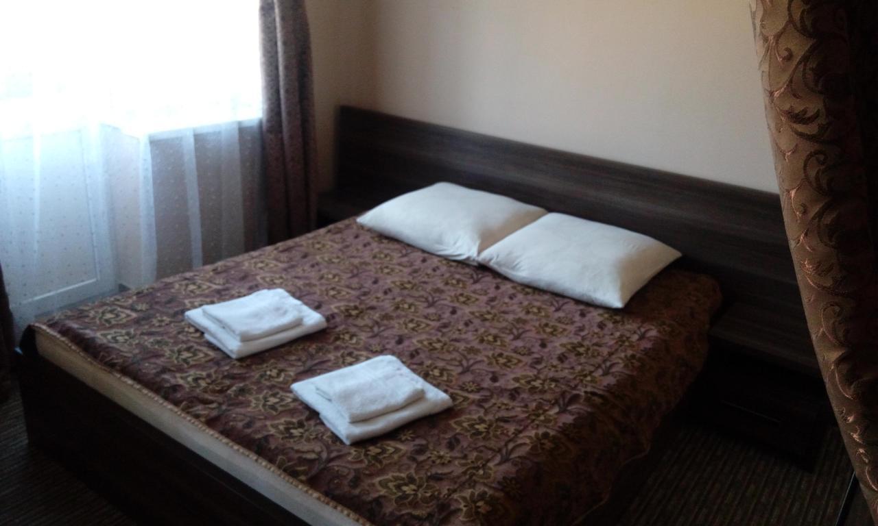 Maetok 4 Pidkovy Motel Podbereztsy Екстериор снимка