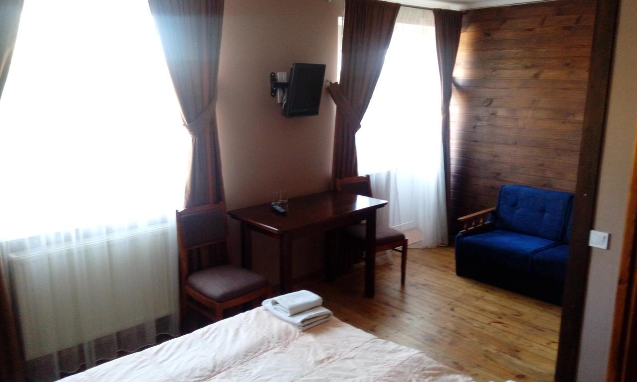 Maetok 4 Pidkovy Motel Podbereztsy Екстериор снимка